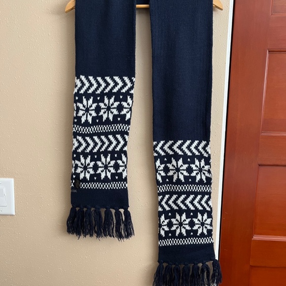 Scarf navy and white knit - Picture 2 of 4